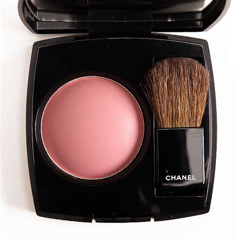 chanel innocence|Chanel Innocence (160) Joues Contraste Blush Review.